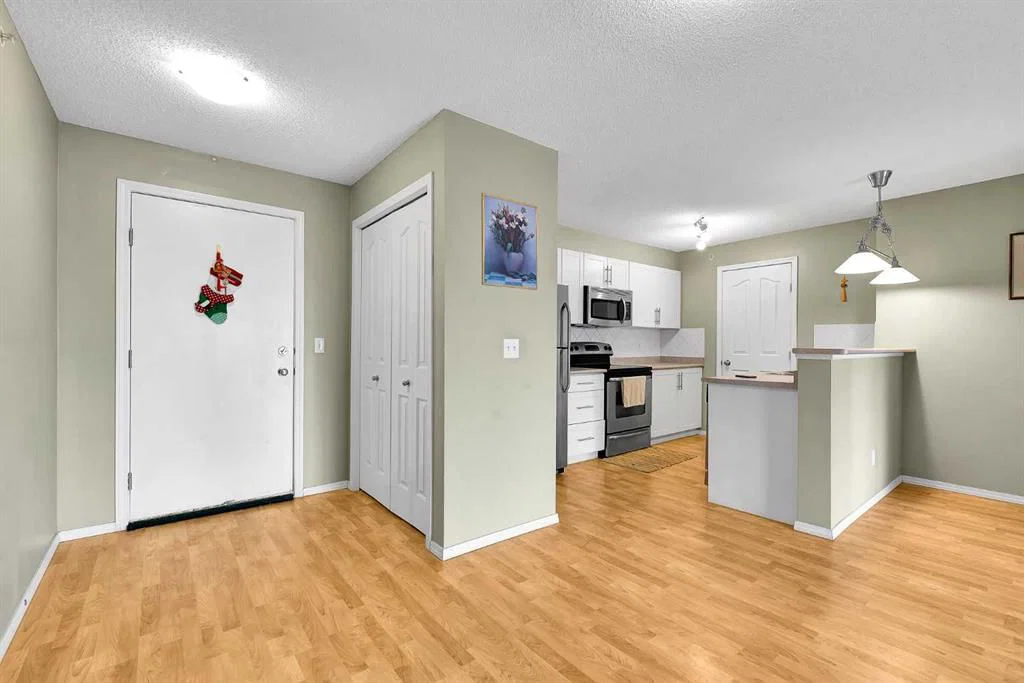 4308, 16969 24 Street SW, Calgary — photo 4 of 27