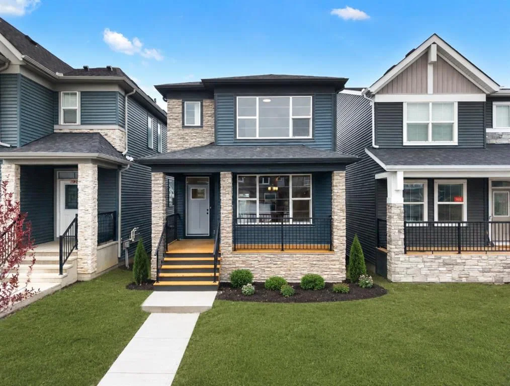 109 Creekview Manor SW, Calgary — main listing photo