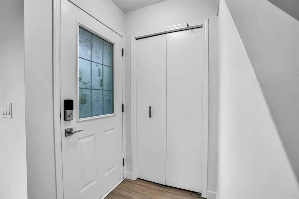 145 Bridleglen Road SW, Calgary — photo 3 of 45