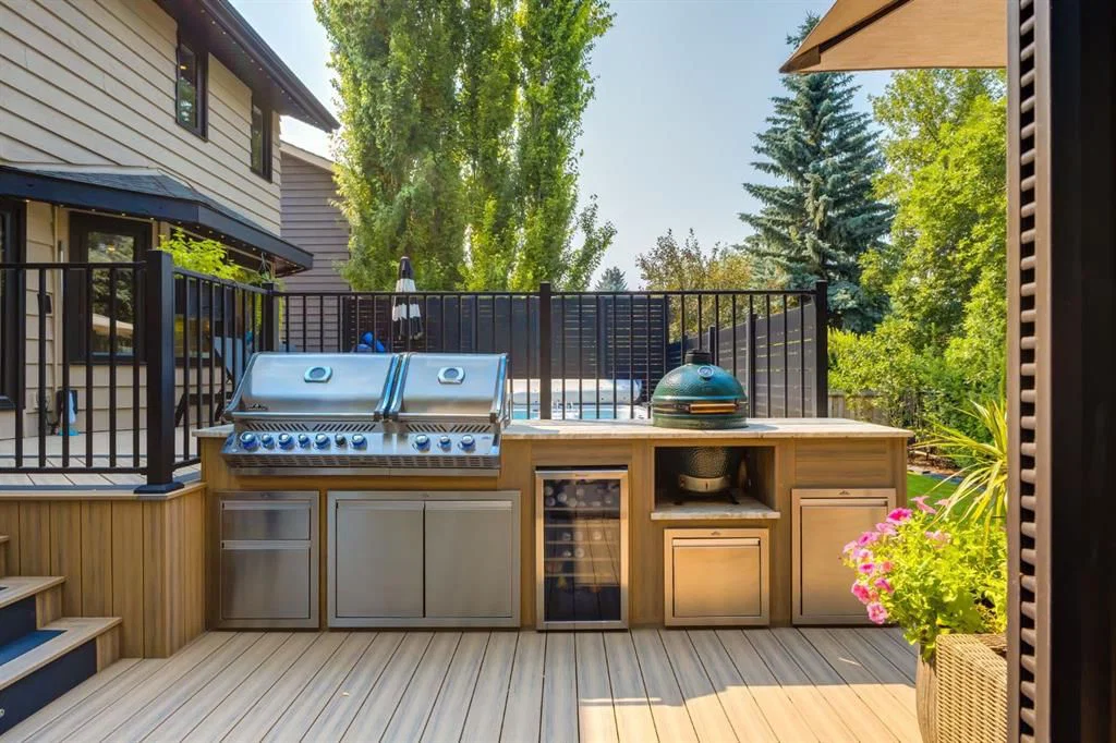 191 Canterville Drive SW, Calgary — photo 4 of 49