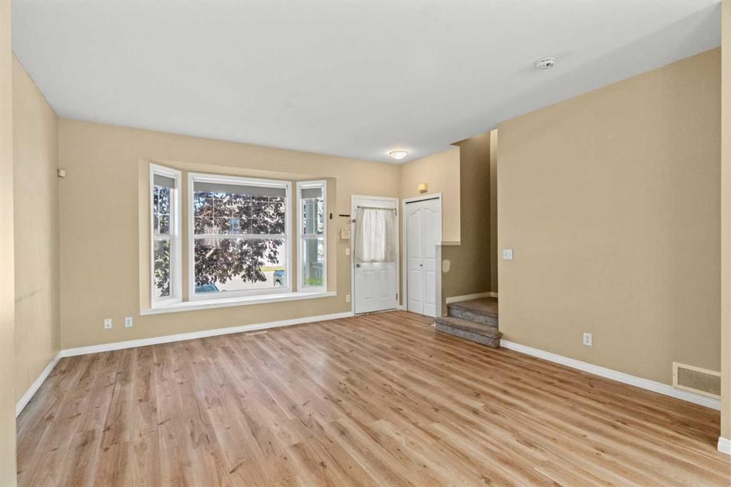 904, 703 Luxstone Square SW, Airdrie — photo 5 of 27