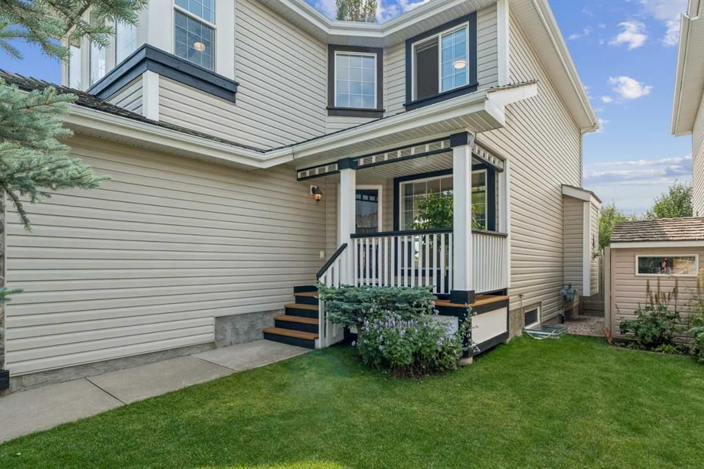 74 Spring View SW, Calgary — photo 3 of 50