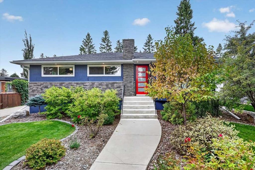 4111 19 Avenue SW, Calgary — main listing photo