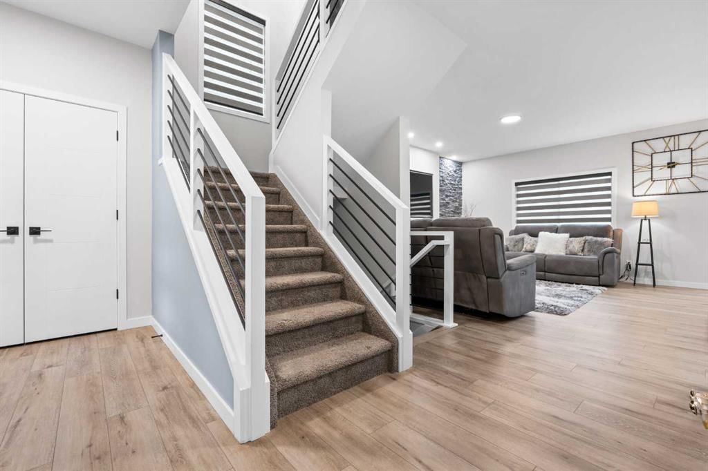 308 Coopersfield Rise SW, Airdrie — photo 4 of 47