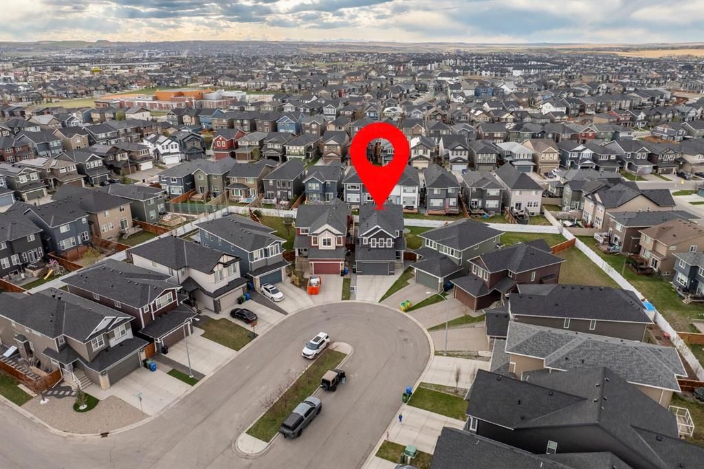 29 Evansglen Place NW, Calgary — photo 3 of 49