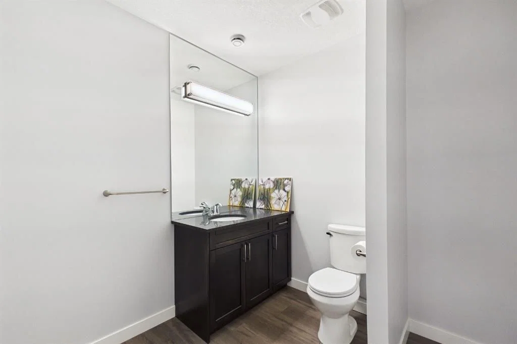 29 Evansglen Place NW, Calgary — photo 4 of 49