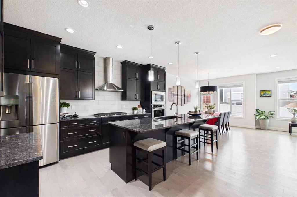 29 Evansglen Place NW, Calgary — photo 5 of 49
