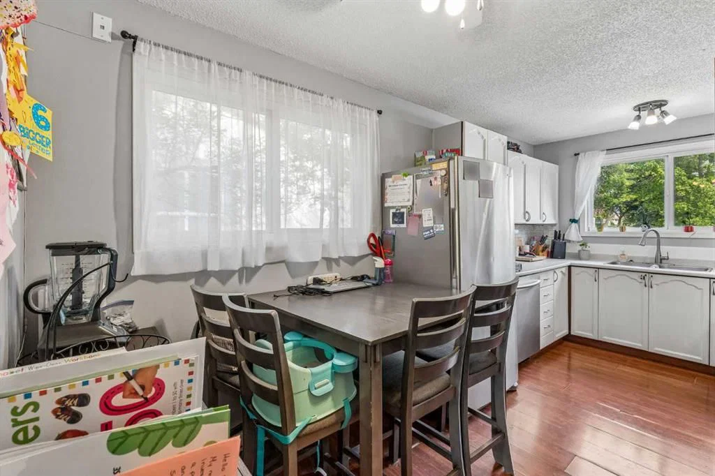 5603 1 Avenue SE, Calgary — photo 5 of 25