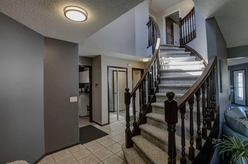 310 Springs Place SE, Airdrie — photo 4 of 22