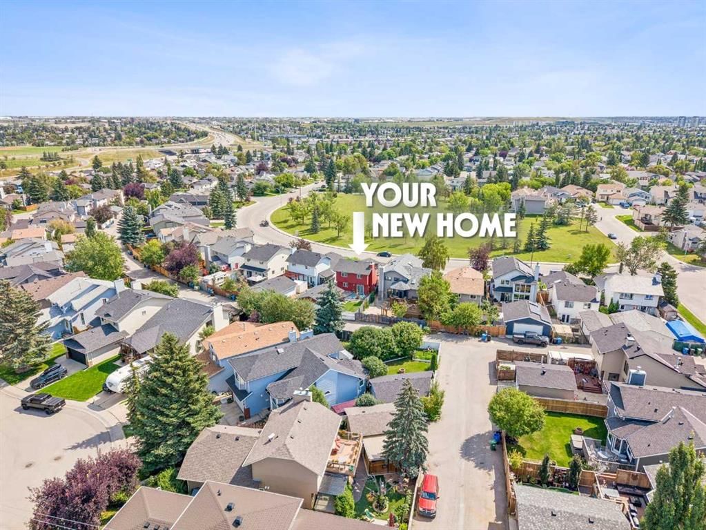 744 Riverbend Drive SE, Calgary — photo 2 of 38