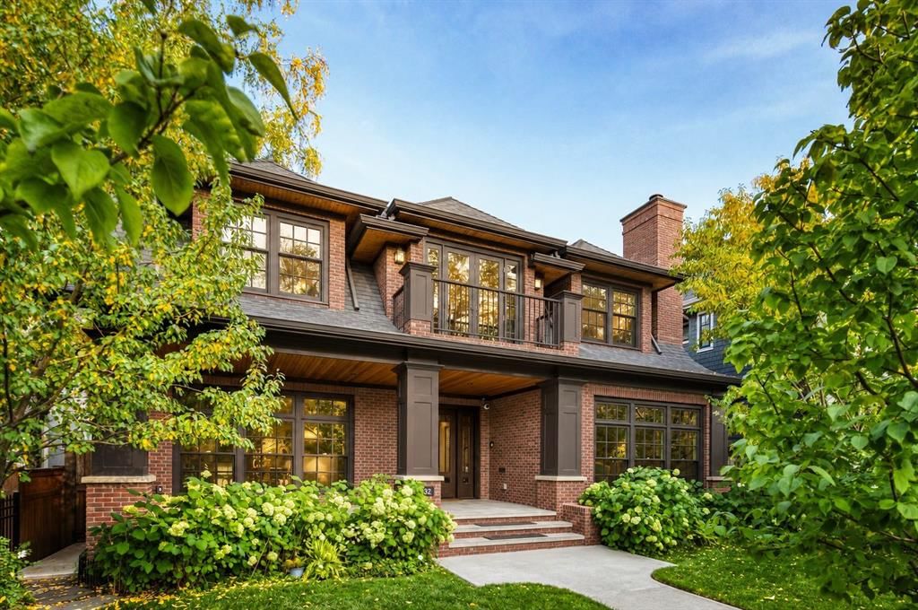 3032 2 Street SW, Calgary — main listing photo