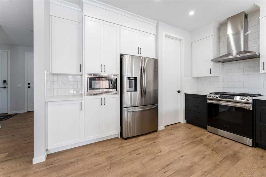 13 Calhoun Crescent NE, Calgary — photo 5 of 50