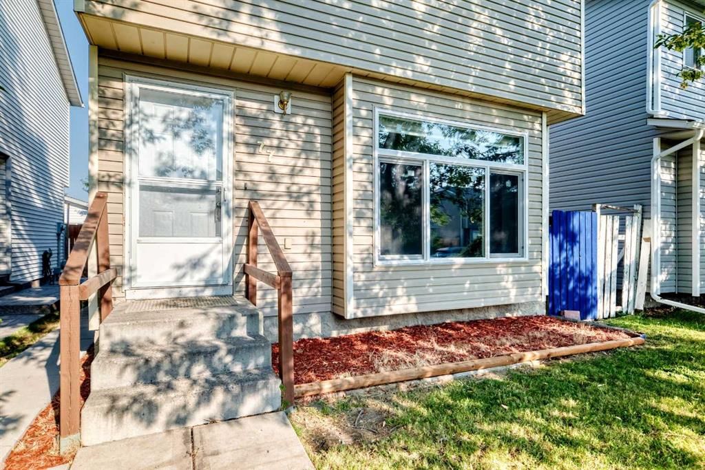 77 Martinbrook Road NE, Calgary — photo 2 of 48