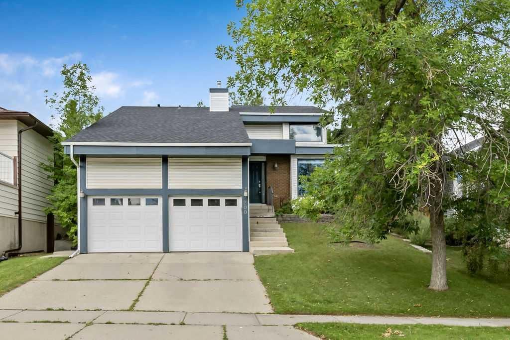 200 Bernard Drive NW, Calgary — main listing photo