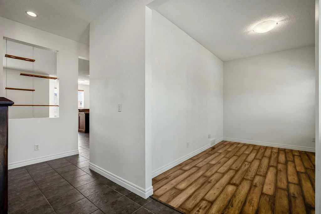 134 Prestwick Terrace SE, Calgary — photo 5 of 49
