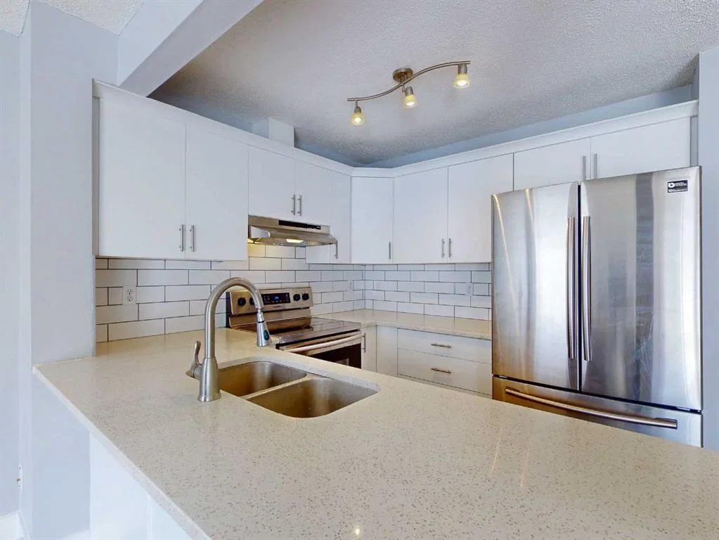 75 Panatella Villas NW, Calgary — photo 5 of 27