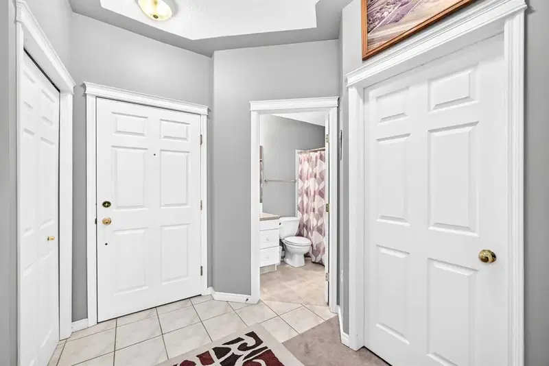 317, 6800 Hunterview Drive NW, Calgary — photo 5 of 50