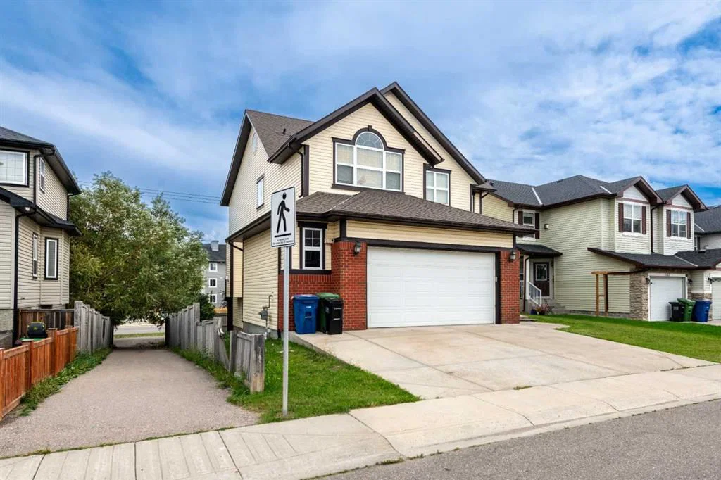 98 Canals Circle SW, Airdrie — photo 2 of 49