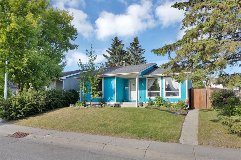 20 Falton Way NE, Calgary — photo 2 of 43