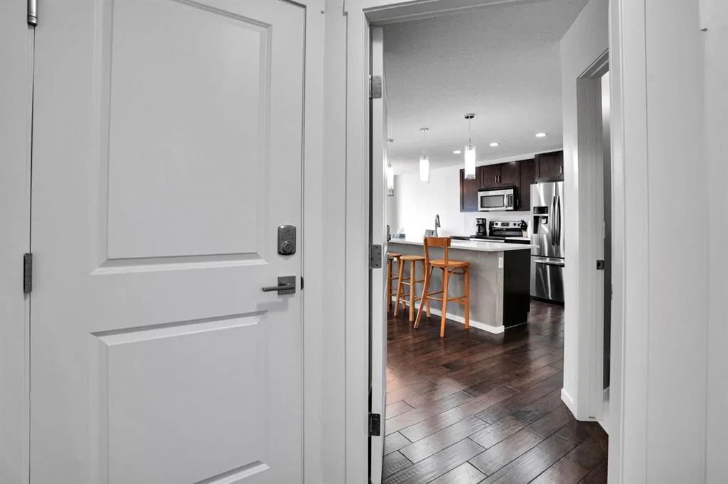 192 Sage Valley Drive NW, Calgary — photo 5 of 50
