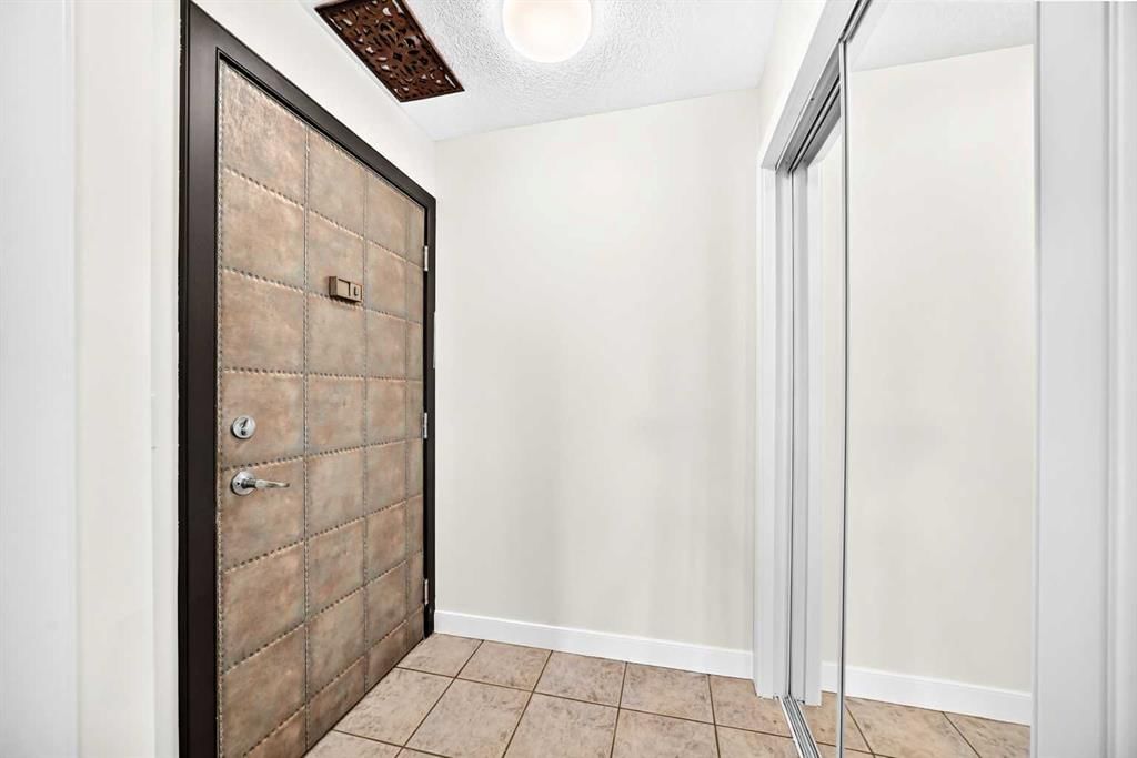 400, 1414 17 Street SE, Calgary — photo 4 of 41