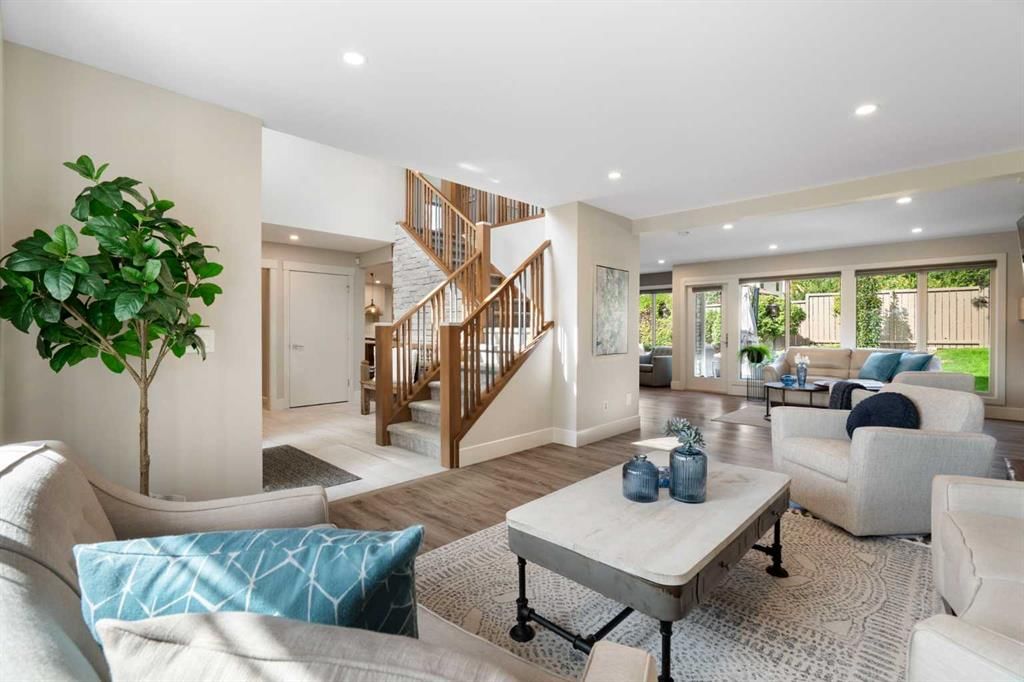 28 Edgepark Mews NW, Calgary — photo 4 of 50