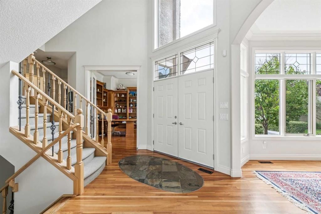 44 Evergreen Lane SW, Calgary — photo 2 of 50
