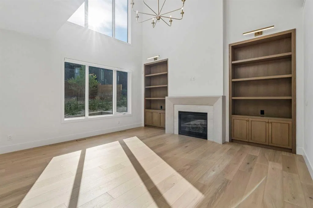 140 Crestridge Terrace SW, Calgary — photo 3 of 31