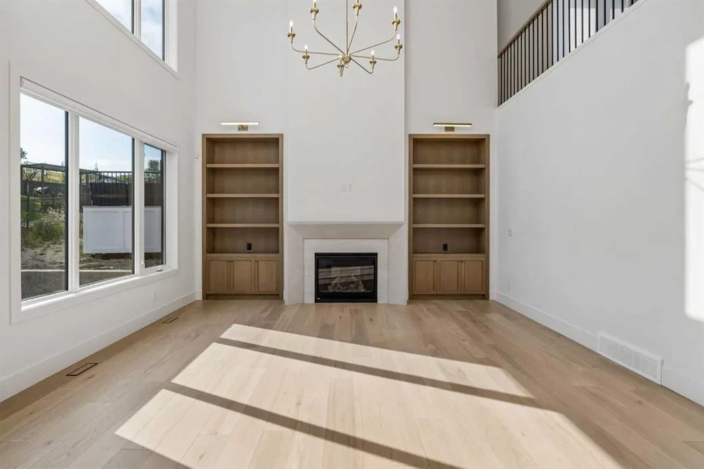 140 Crestridge Terrace SW, Calgary — photo 4 of 31