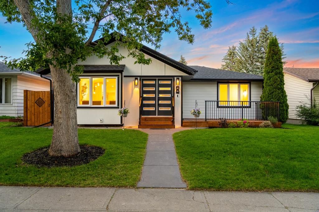 44 Fraser Road SE, Calgary — photo 4 of 50