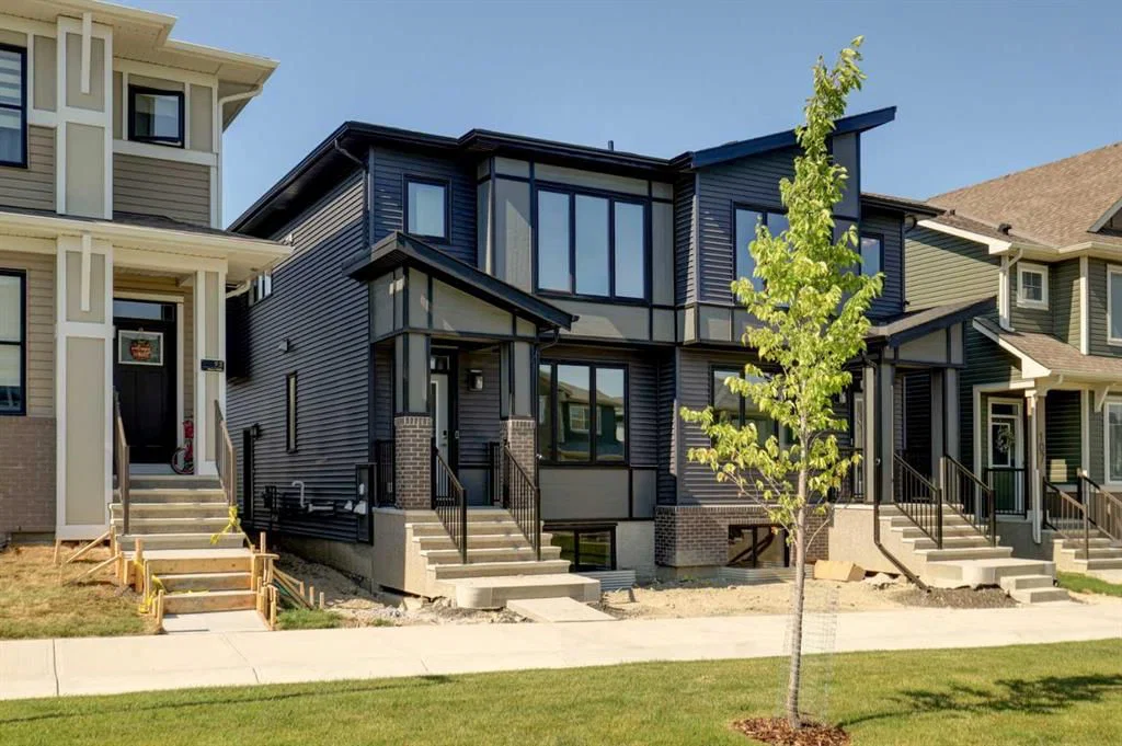 99 Herron Walk NE, Calgary — main listing photo