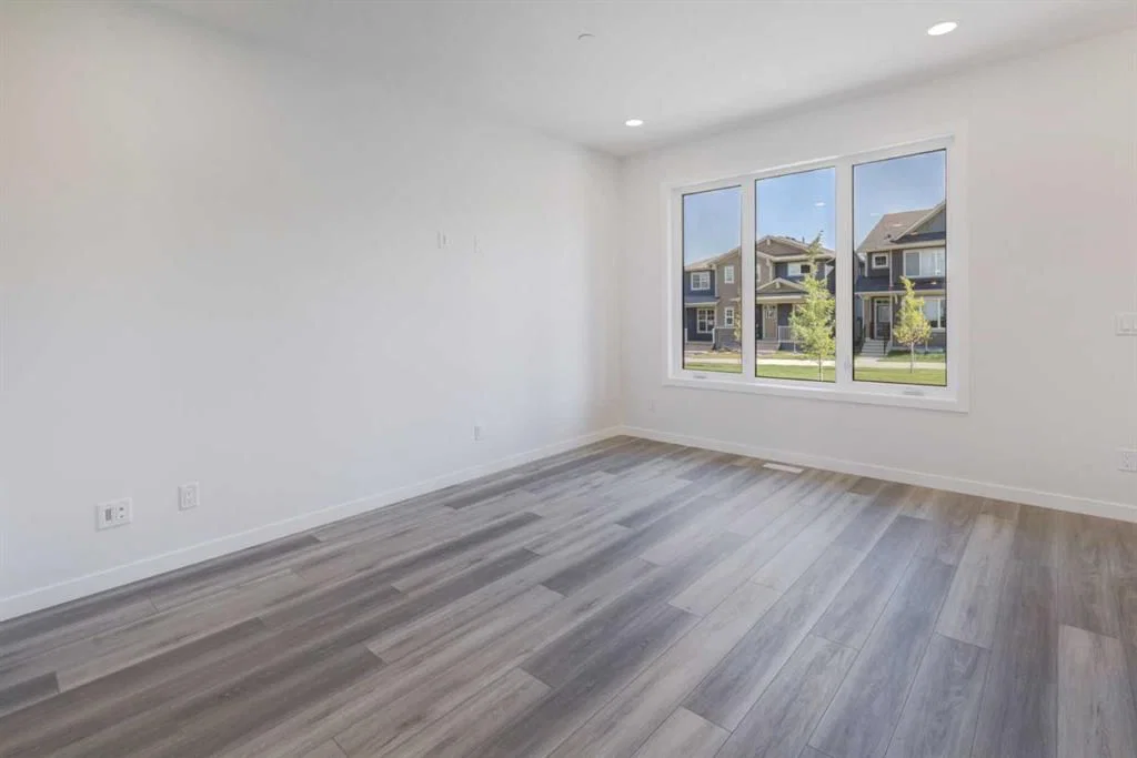 99 Herron Walk NE, Calgary — photo 5 of 43