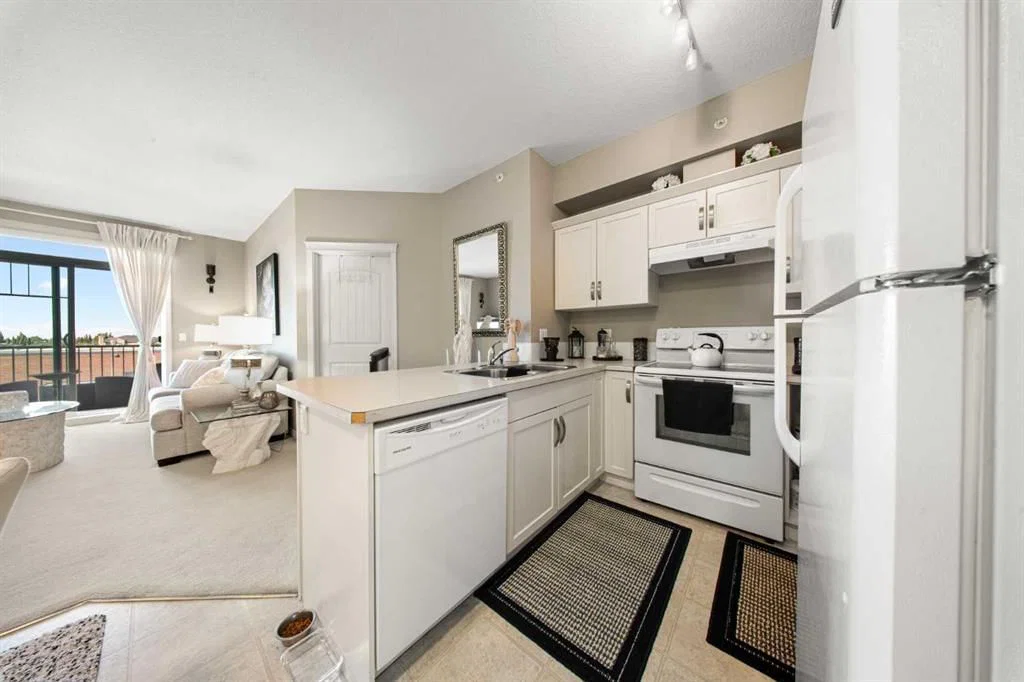 408, 102 Cranberry Park SE, Calgary — photo 3 of 27