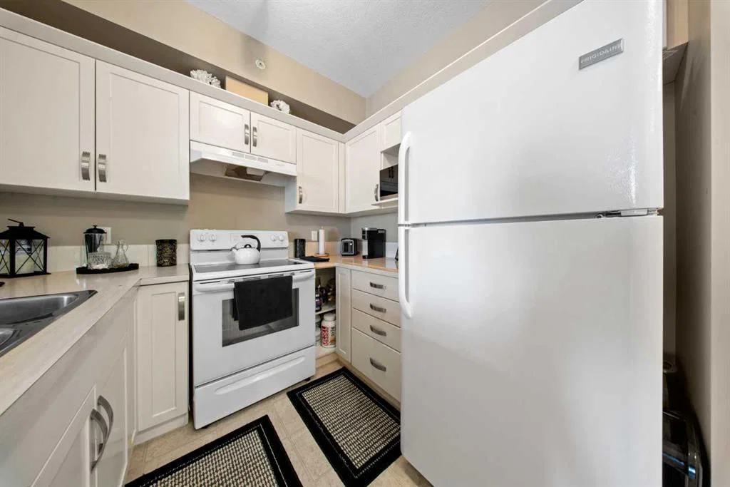 408, 102 Cranberry Park SE, Calgary — photo 5 of 27