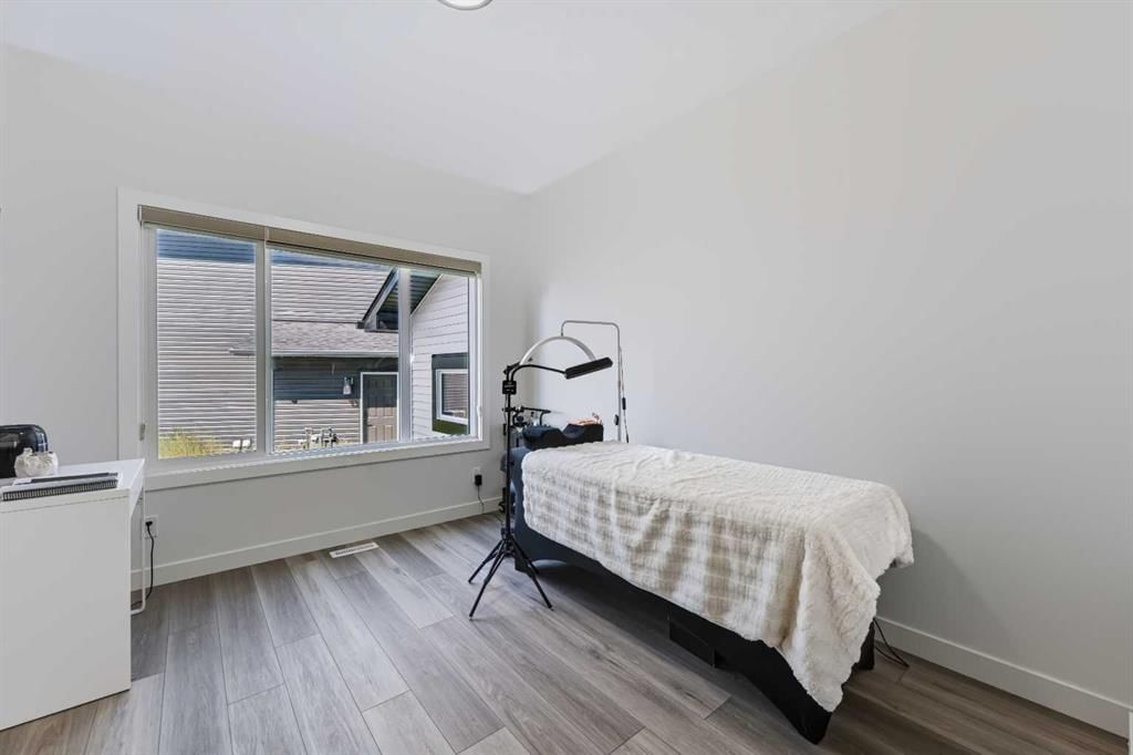 123 Dawson Dock Cove, Chestermere — photo 4 of 49