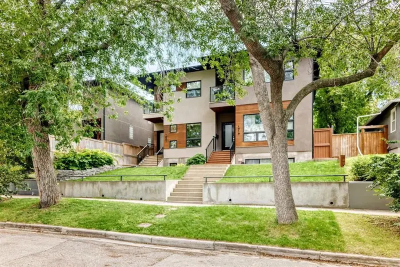 1821 18 Street SW, Calgary — main listing photo