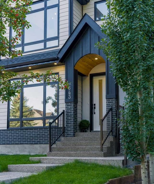 643 36 Street SW, Calgary — photo 3 of 49