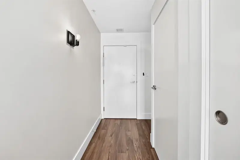 323, 510 Edmonton Trail NE, Calgary — photo 3 of 43