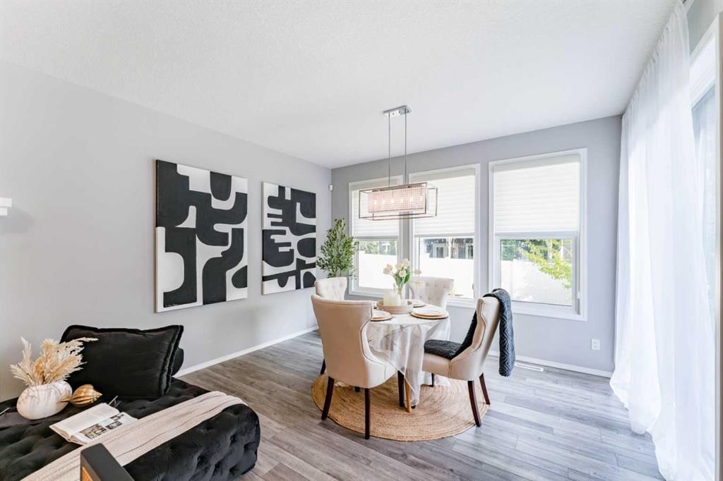 42 West Grove Way SW, Calgary — photo 4 of 50