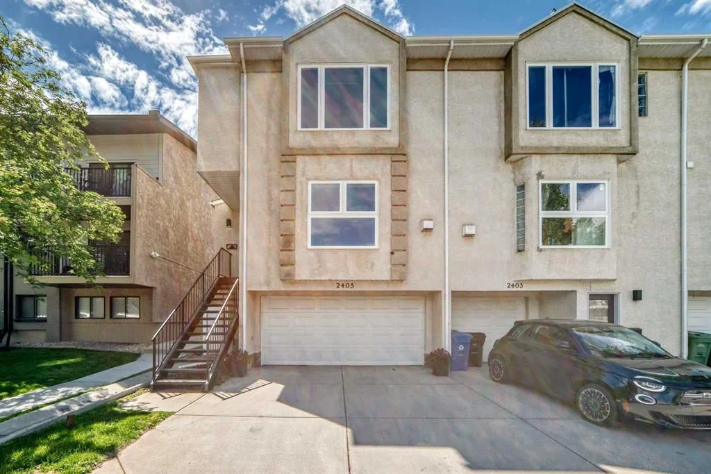 2405 17 Street SW, Calgary — photo 2 of 48