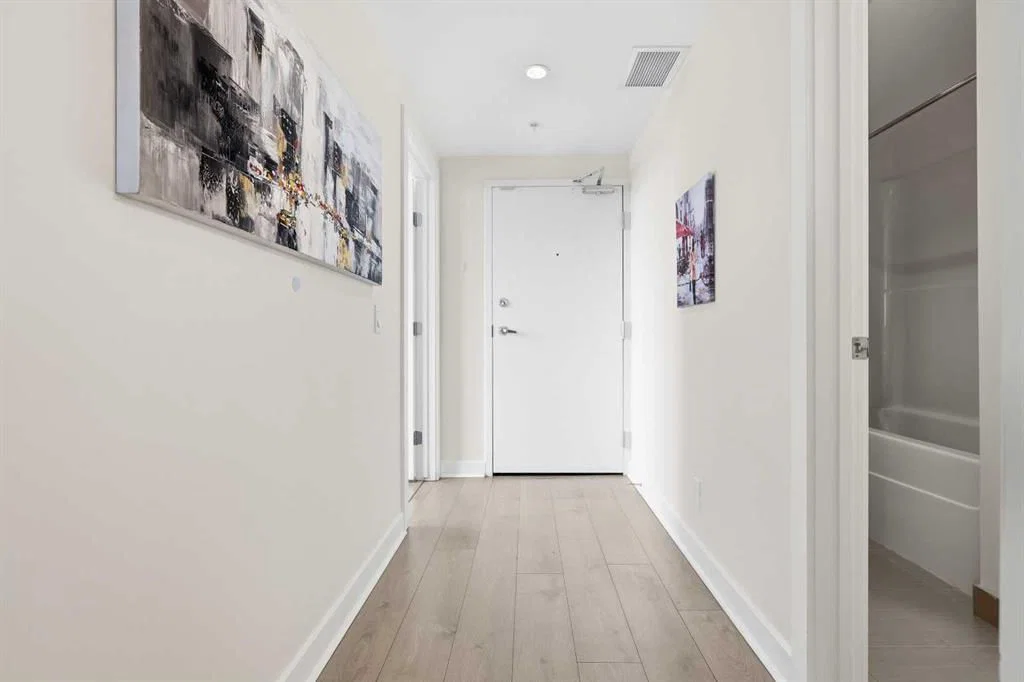 608, 30 Brentwood Common NW, Calgary — photo 4 of 50