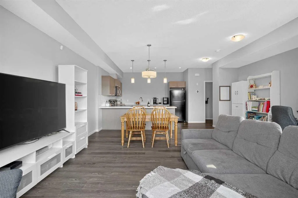 52 Saddlestone Drive NE, Calgary — photo 5 of 28