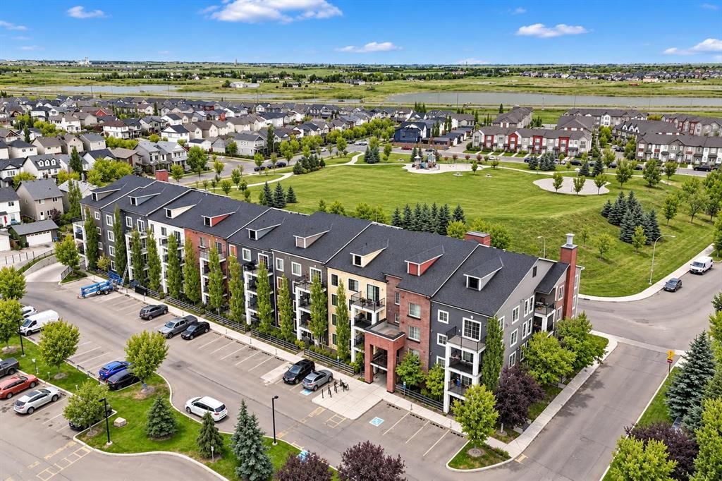 1414, 99 Copperstone Park SE, Calgary — photo 2 of 43
