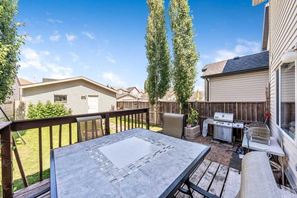 455 Prestwick Circle SE, Calgary — photo 4 of 28