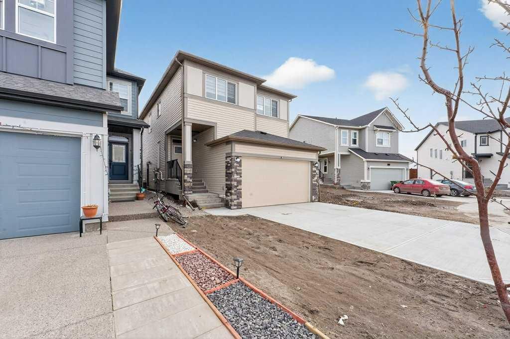 268 Cornerbrook Road NE, Calgary — photo 3 of 50