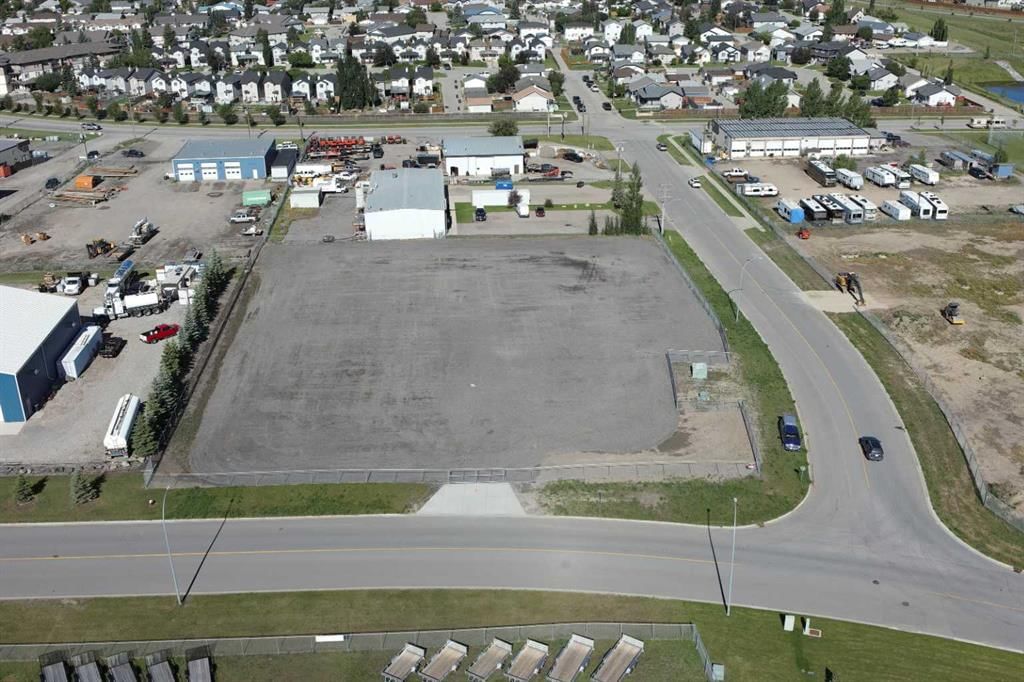 359 24 Street SE, High River — photo 2 of 6