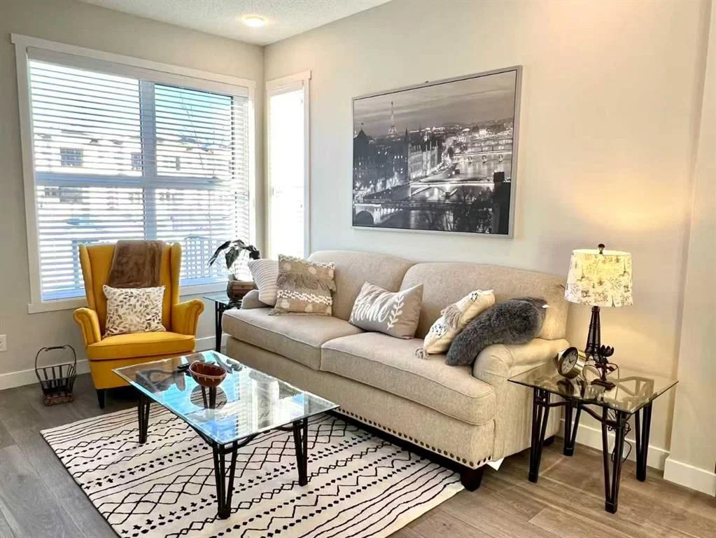 148 Carrington Boulevard NW, Calgary — photo 4 of 28