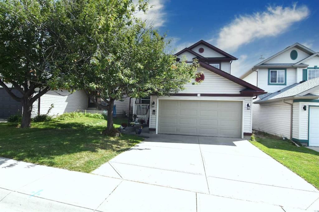 12 Country Hills Gate NW, Calgary — main listing photo