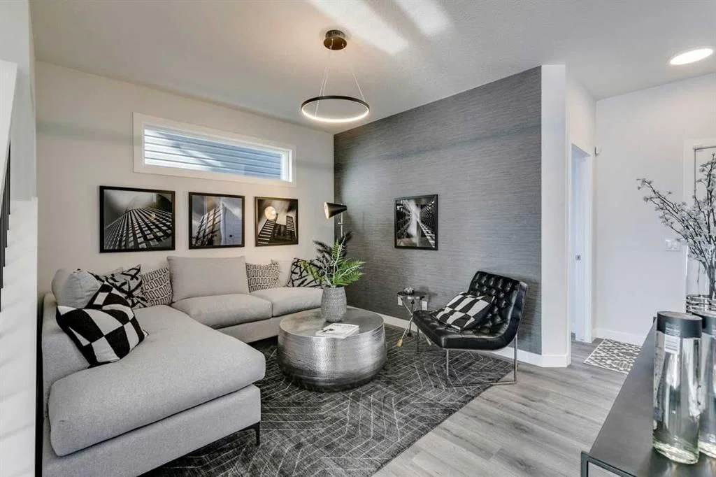 471 Buffaloberry Manor SE, Calgary — photo 3 of 15