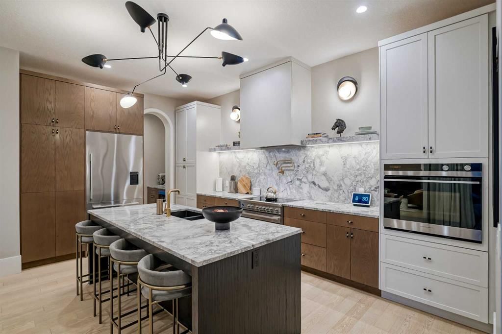 19 Bluerock Avenue SW, Calgary — photo 2 of 50